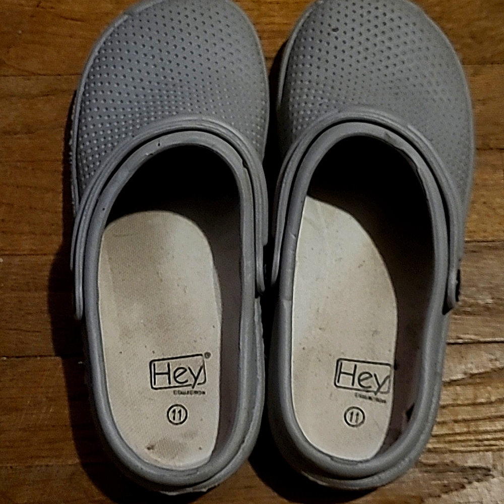 Size 11 Clogs